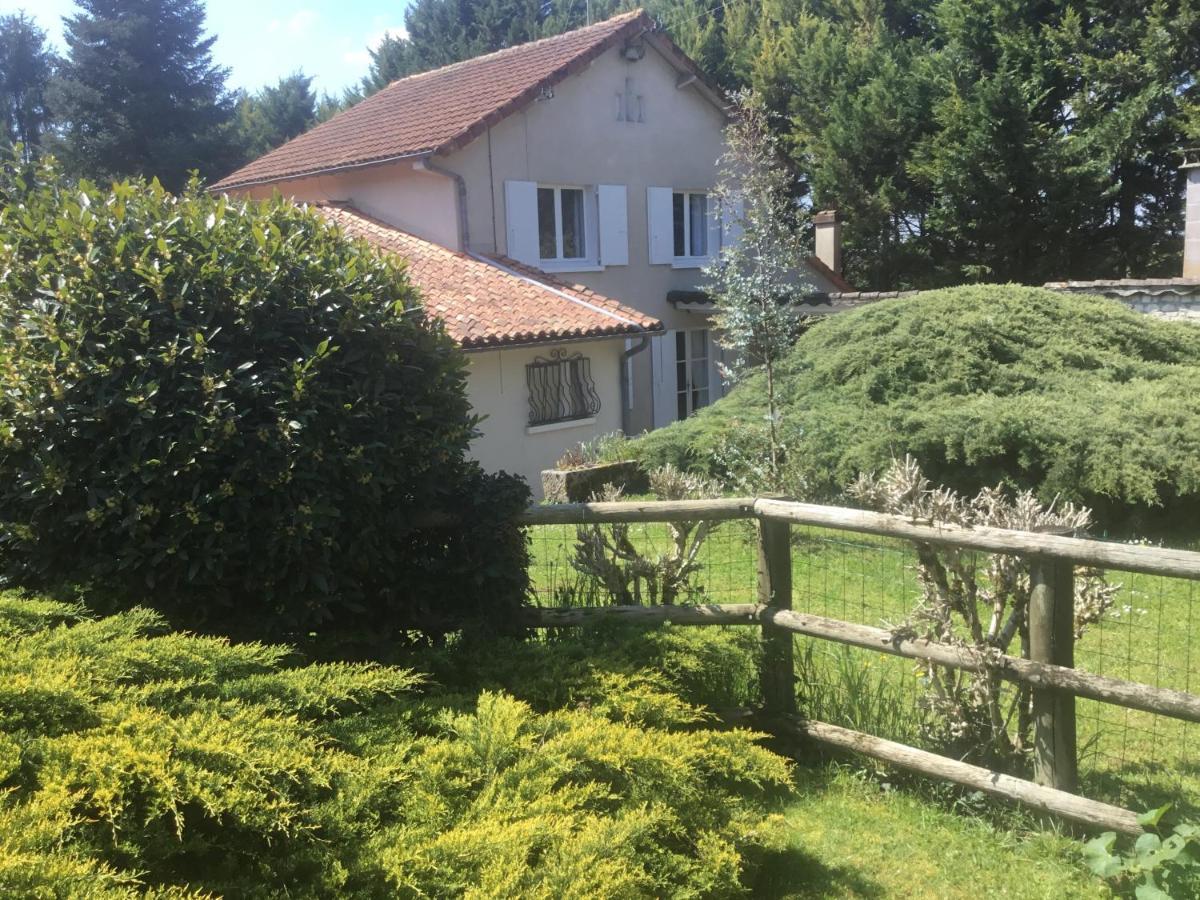 Les Pierrottes Villa Mornac Exterior photo
